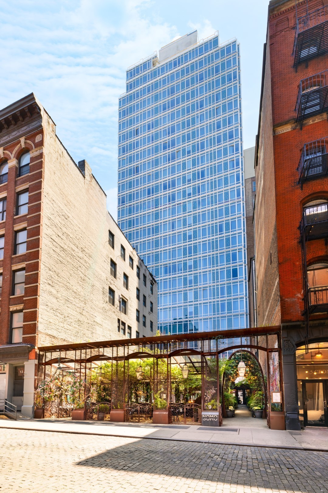 מלון נומו-סוהו NoMo-SoHo 