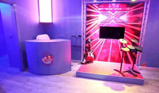 תמונה של משחק גיבור הלהקה