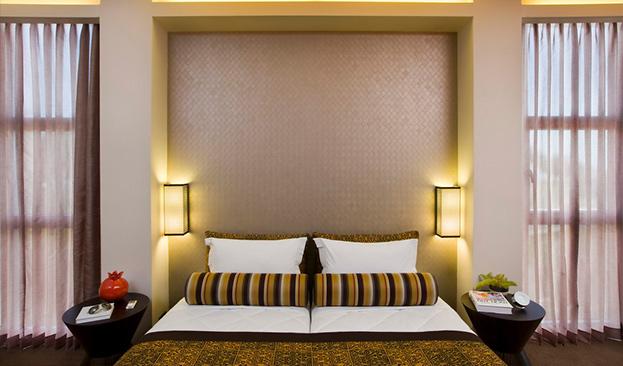 Superior Quadro Room Picture