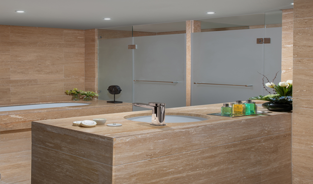 Executive Sea View Suite picture