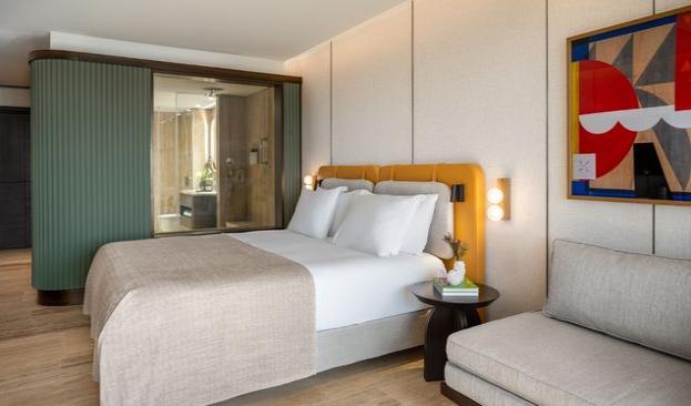 תמונה של חדר טראס עם מרפסת רחבה