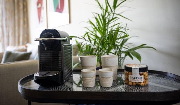 תמונה של חדר טראס עם מרפסת רחבה